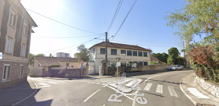 Laboratoire pharmaceutique